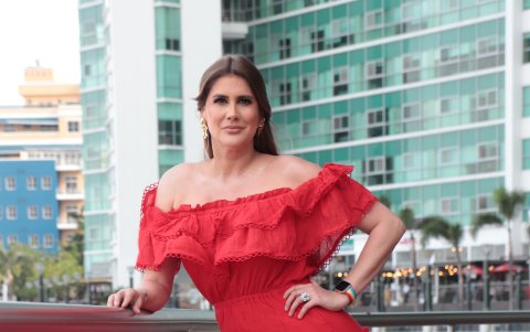 Cristina Reyes se casará en febrero en el balneario de Manta.