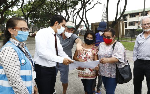 Los vecinos firmaron un documento en el que acordaron estar de acuerdo con la construcción.