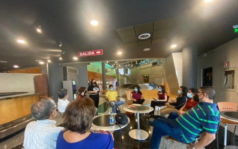 El tambo de lectura del  MAAC se basó este mes en las historias de terror.