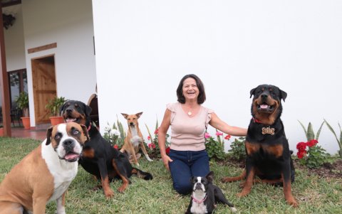 Ericka Gailer, médica veterinaria, recomienda barf a sus pacientes