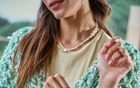 El Galaxy Z Flip 3 cabe hasta en el más pequeño de los bolsillos o carteras.