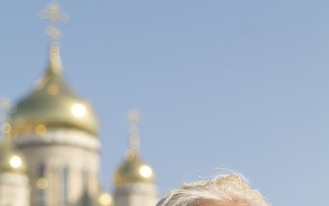 Retrato de mujer rusa en Vladivostok.