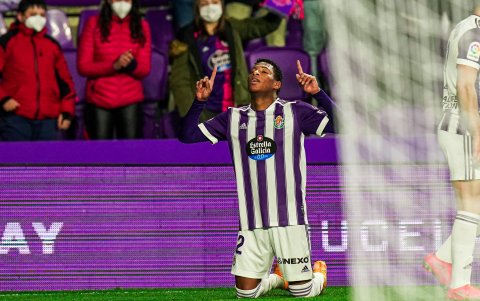 Gonzalo Plata acumula cuatro goles con el Real Valladolid y era titular con su equipo.