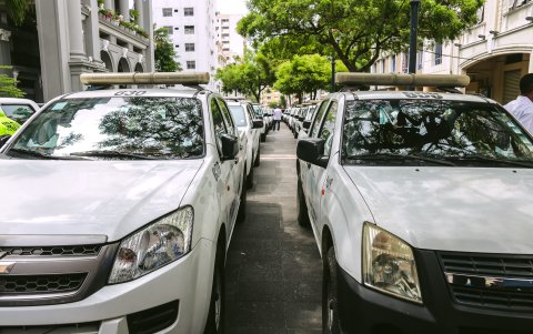 Las 31 camionetas que se suman a los operativos en Guayaquil.