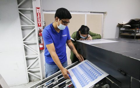 Nelson Reyes fue contratado en la empresa donde hizo sus prácticas.