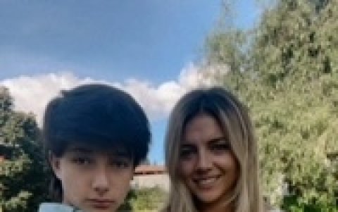 .Paula, Joaquín y Juan Martín, sus adorables hijos.