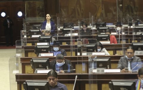Informe llega debilitado al pleno de la Asamblea tras decisión de Contraloría