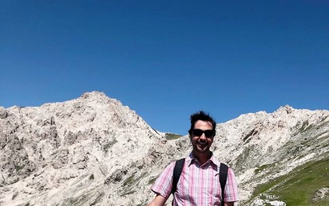 El senderismo es otra de sus grandes aficiones.