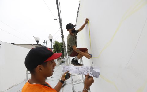 Trabajo. Hay peatonales de la ciudadela que ya se están interviniendo.
