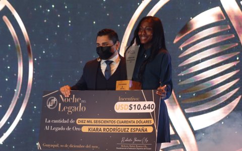 Kiara Rodríguez, bronce paralímpico en Tokio, se alzó con el Legado de Oro.