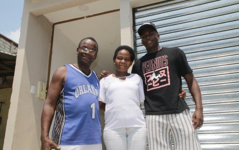 Espinoza demuestra gratitud hacia sus padres luego de vivir un gran momento en la MLS.