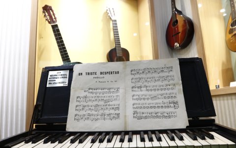 Documento. La partitura de ‘Un triste despertar’, uno de los tesoros del Museo de JJ.