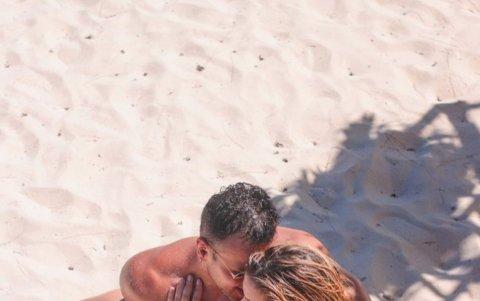 La presentadora con Rayo en Punta Cana.