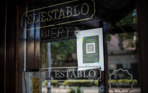 Registro del frente de la parrilla 'El Establo', luego de sufrir -el pasado 22 de noviembre- un ataque a balazos.