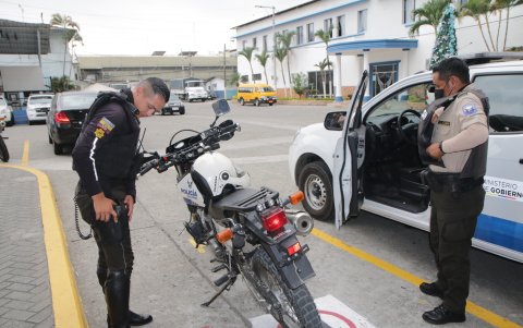 Los policías también estarán de guardia este 31 de diciembre de 2021.