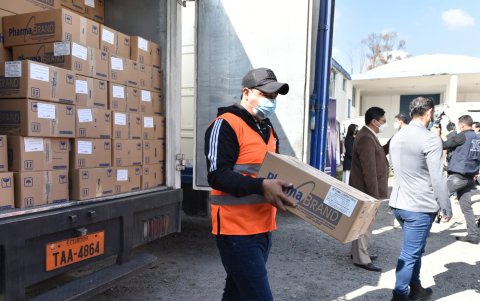 El mes pasado, el Ministerio de Salud inició la distribución de medicamentos en los  hospitales públicos .