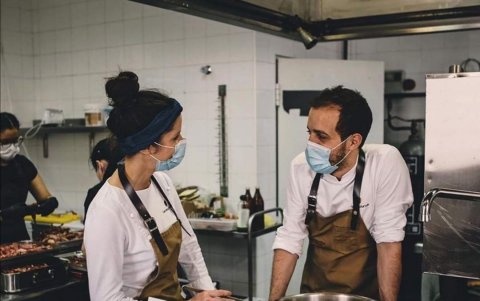 Carolina Sánchez e Iñaki Murua dueños del restaurante Ikaro, ganador de estrella Michelin.
