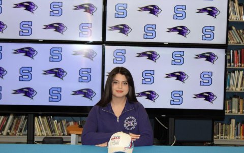 La deportista comparte su actividad con sus estudios en la Universidad Saint Michael’s College en Vermont.