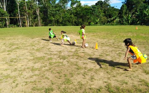 Los futbolistas durante las sesiones de entrenamientos.