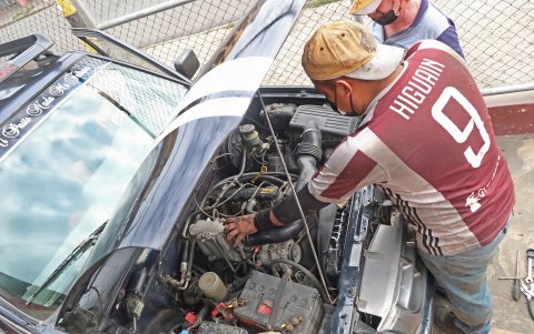 Hecho. Los centros de repuestos y talleres no dejaron de trabajar durante la pandemia, pese a las restricciones.