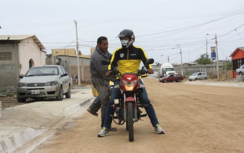 Entre la ciudadanía hay quienes aceptan el servicio. Otros, lo rechazan por el miedo a la inseguridad.