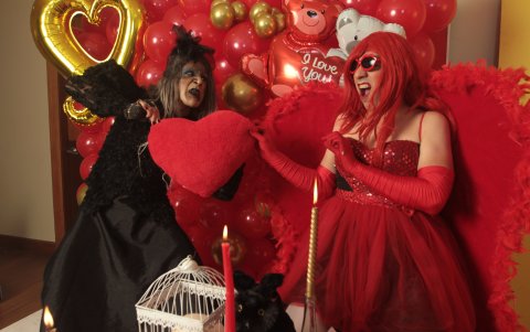 Cleotilde y Matilde.