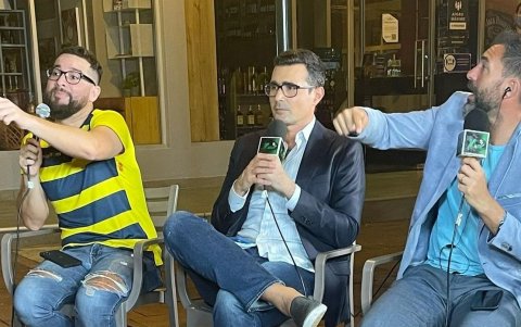 Carlos Gálvez, Andrés Gushmer y Esteban Dreer en uno de los programas.