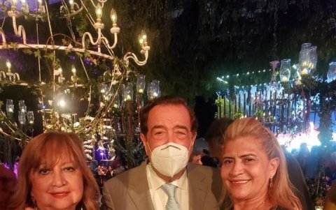 Jaime Nebot en la boda de Cynthia Viteri.