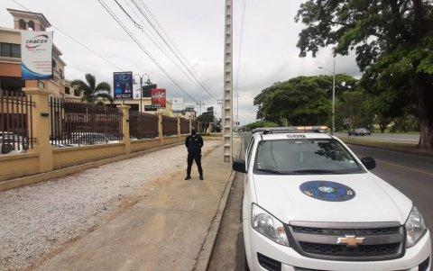 Operativo. En los exteriores de cinco ciudadelas se dio el control.