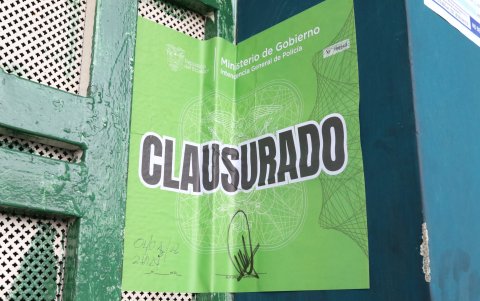 Tras el hecho, las autoridades pusieron sellos de clausura por la fata de permiso para su funcionamiento.