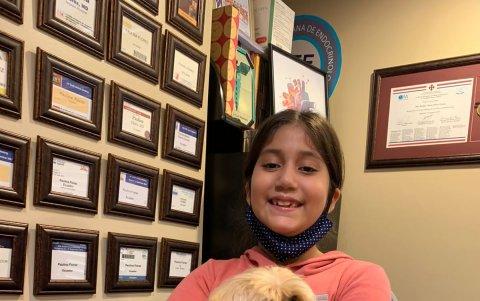 Los pacientes disfrutan de la presencia de este can.