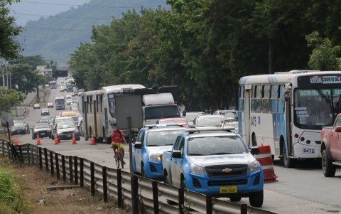 Panorama. Así estuvo la circulación durante la tarde de este domingo.