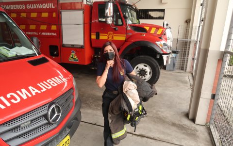 Ginger Bonilla, bombera voluntaria.