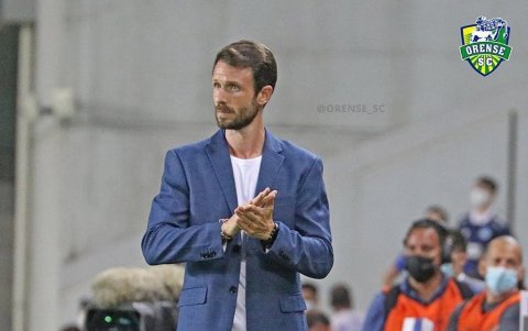 Andrés García apuesta más por el uso de camisetas que de camisas.