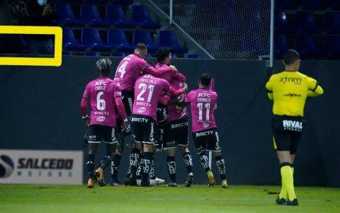 Esto fue en la final del año pasado entre Independiente y Emelec.