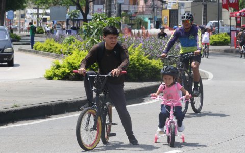 Los niños también tuvieron su espacio en esta jornada recreativa.