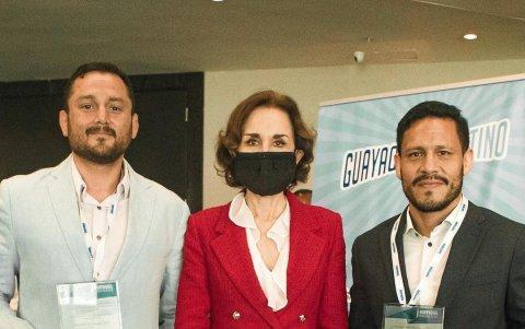 Fawel Abramowicz, presidente de AsoGuayas de Jiu Jitsu y Carlos Ibañez, director de Nova Jiu Jitsu, fueron reconocidos como embajadores de la ciudad por impulsar y promover el Jiu Jitsu a nivel internacional .