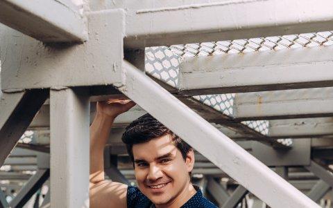 Sus proyectos inmediatos son aprender saxofón y mejorar su inglés. También cursar una maestría.