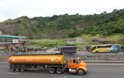 Por el tipo de vehículos que circula generalmente por la zona, los ciudadanos reclaman un espacio seguro.