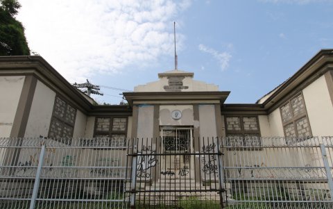 El antiguo anfiteatro también está abandonado