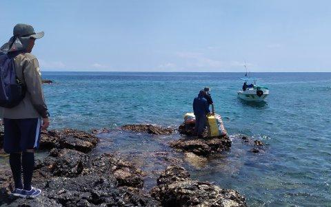 Recogen 3,6 toneladas de basura durante limpieza de isla alejada de Galápagos