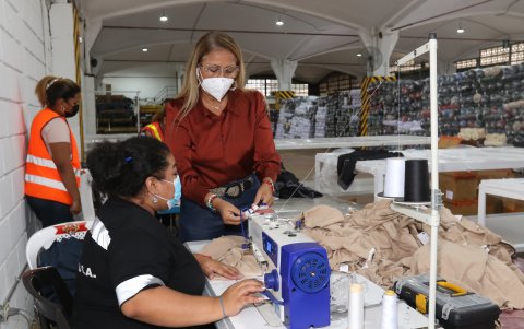 Emprender. María Dolores Cobos, gerente general de Etyecu, empresa de comercio exterior en Ecuador.