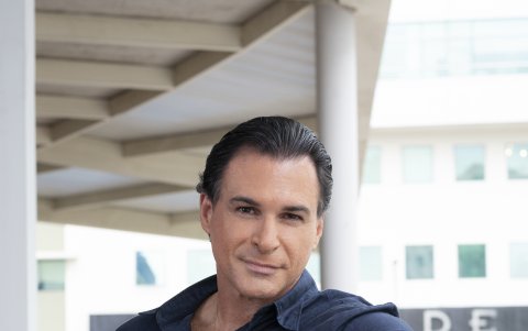 Una de sus pasiones es la cocina.