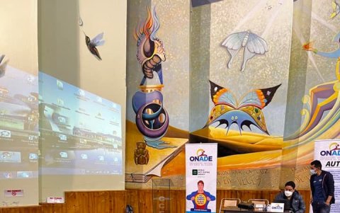 El 4 de marzo, miembros de la Onade durante un curso de Prevención y Control antidopaje al Club Formativo Richard Carapaz en el Auditorio de la Casa de la Cultura de Tulcán.