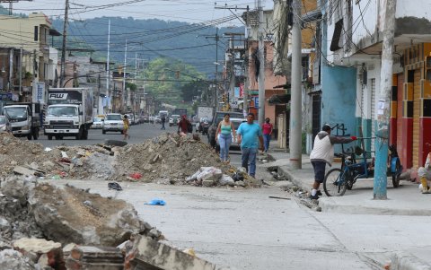 LA ARGENTINA. Esta obra se inició en mayo de 2021 para que se la ejecute en un plazo de ocho meses, que concluyó en enero pasado. Hasta la semana anterior un grupo de obreros todavía estaba realizando algunos ajustes.
