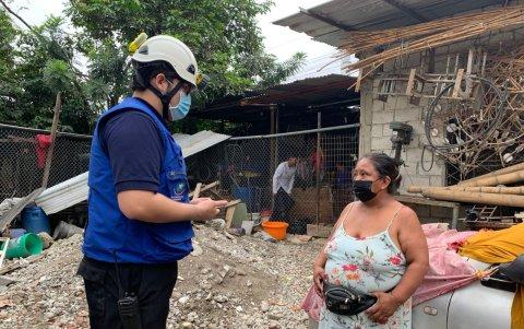 Ayuda humanitaria a familias afectadas por explosion y colapsos de viviendas