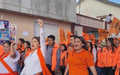 Al interior de la Izquierda Democrática ha estado a cargo de la formación de nuevos cuadros.