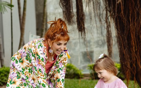 La mayoría de las prendas que viste Mirella son personalizadas y tienen etiqueta de “Hechas en Ecuador”.