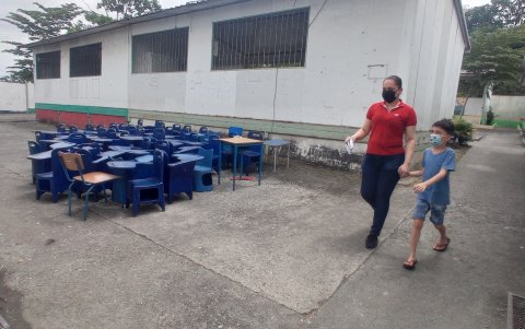 Abandono. Los años y el abandono de los campamentos escolares origina su deterioro constante.