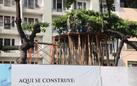 Obra. Se prevé que el monumento a la Bandera de Guayaquil Independiente y los tres conjuntos escultóricos en homenaje a los ‘héroes silenciosos’ estén en la Plaza del Bicentenario.